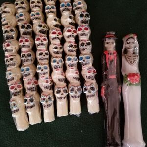 Bride/Groom & 6 Muertos skull candles